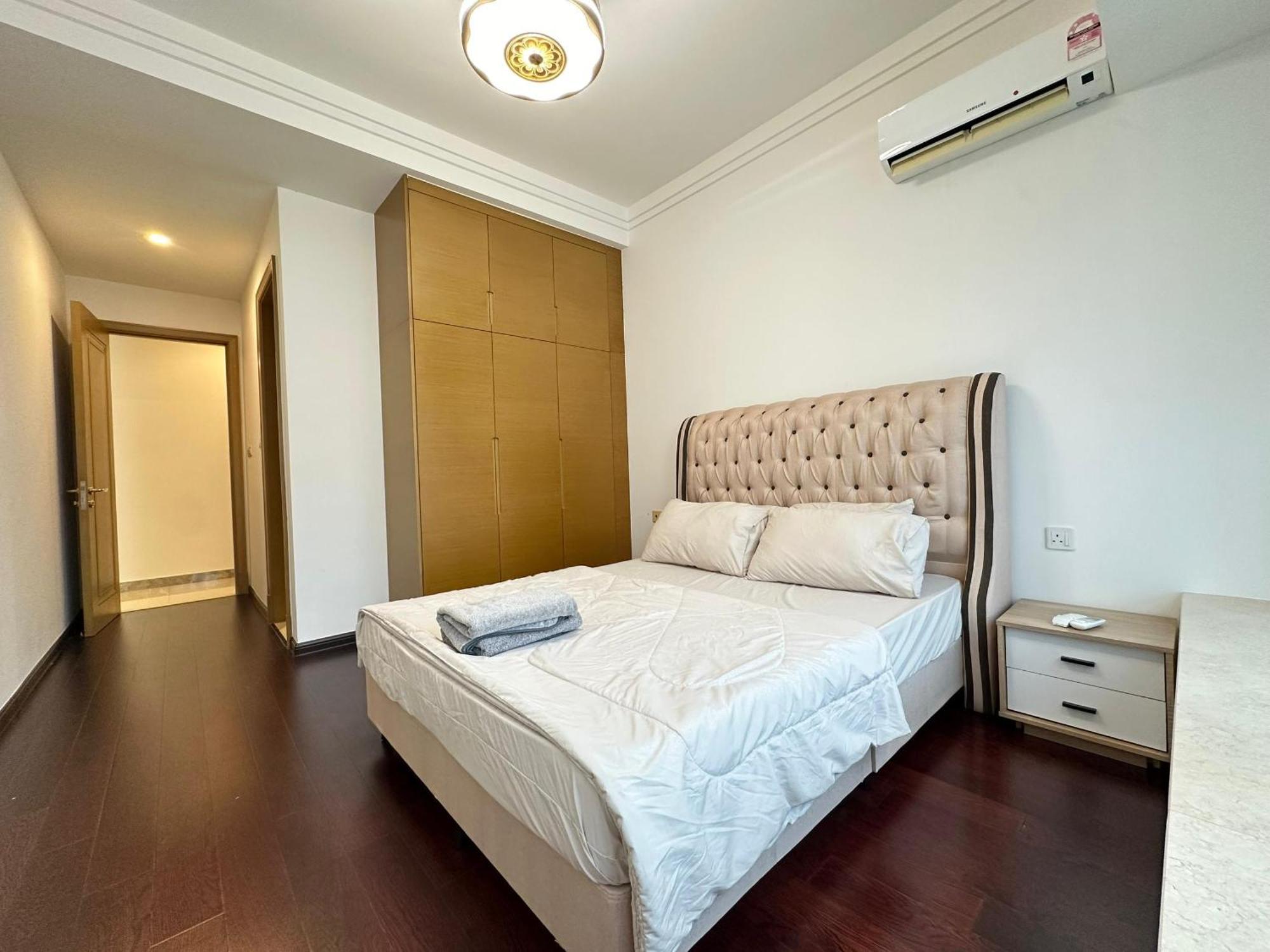 R&f 2 Bedroom 4 Pax High Floor Netflix Wifi Johor Bahru
